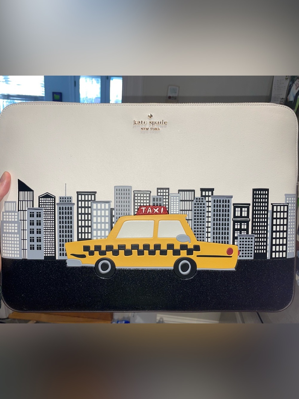 Kate Spade New York Yellow Taxi Cityscape Laptop Sleeve NWT